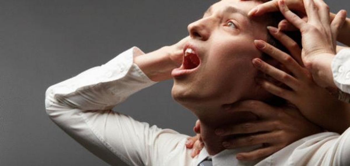 استكمالا للقاء الالكتروني بعنوان " الاضطرابات النفسية" مع د. محمد السعيد أبو حلاوة أستاذ ا